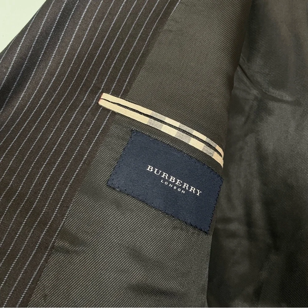 Burberry good pre
